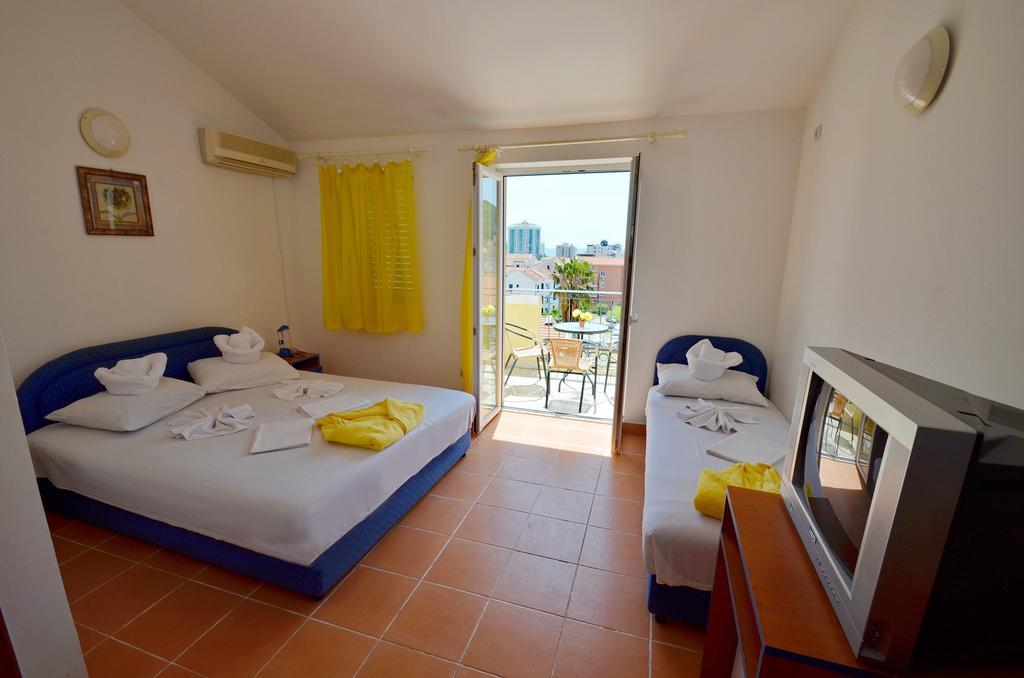 Guest House Villa Iva Budva Quarto foto