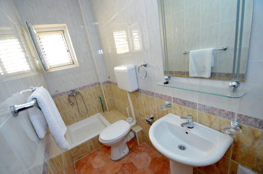 Guest House Villa Iva Budva Quarto foto