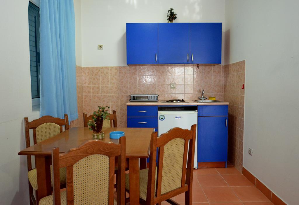 Guest House Villa Iva Budva Quarto foto